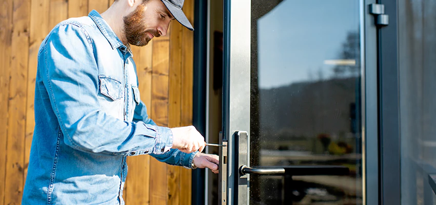 Frameless Glass Storefront Door Locks Replacement in Hesperia, CA