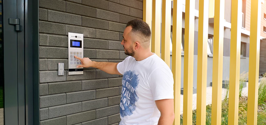 Locksmith Company For Smart Lock System Installation in Hesperia, California